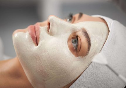 attractive-woman-procedure-improvements-skin (1)